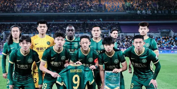 中超转会市场：广州队签下外援,