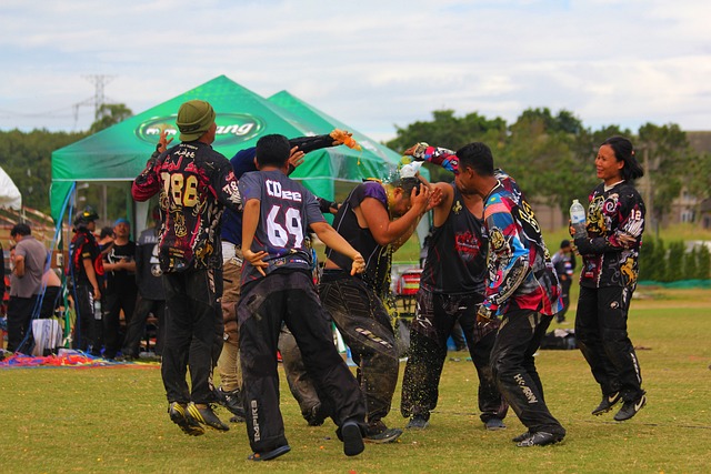 但他的表现 但他的表现