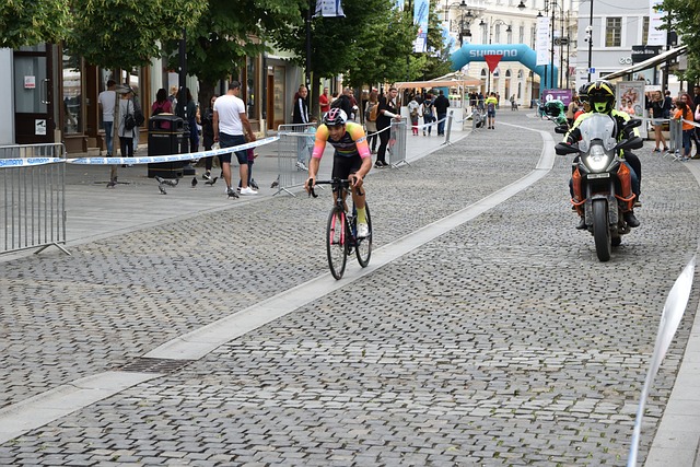 隱藏實力 隱藏實力